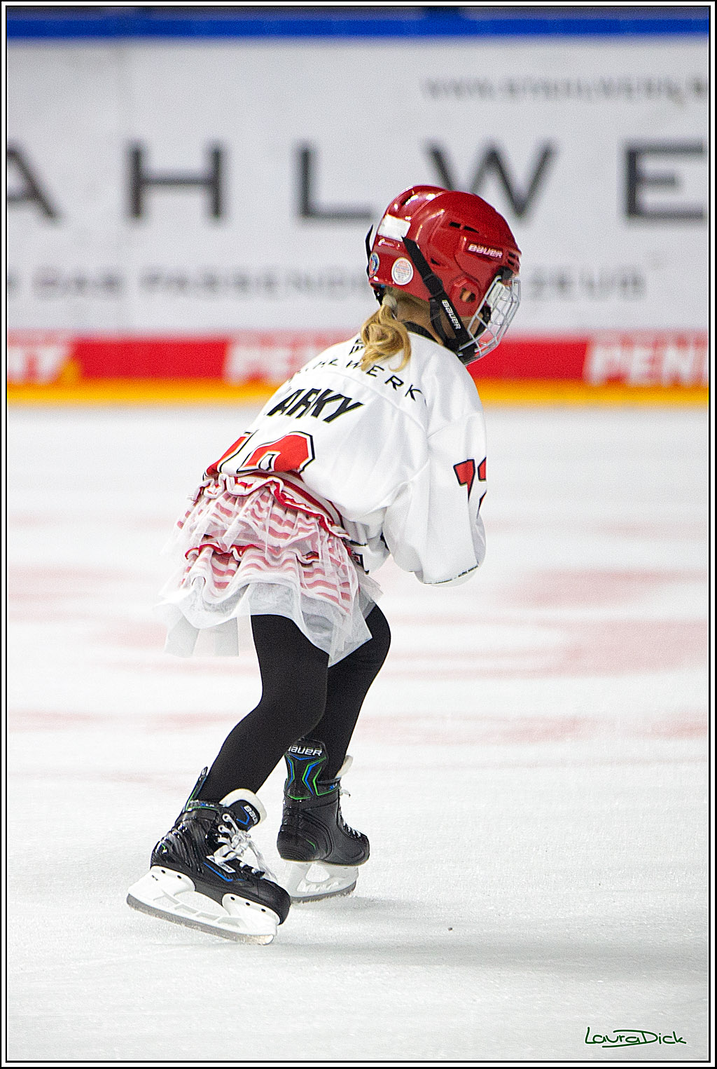 PENNY DEL; Koelner Haie- Grizzly Wolfsburg; Koeln, 26.10.2022